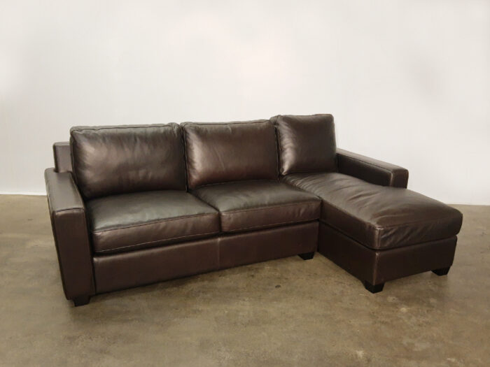 Luna D-700 2 pc Leather Sectional – RHF Chaise - Flea Market Chocolate