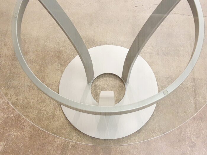 Amisco Dalia Table- Dayglam 53-Clear Glass 30" DIA Top - Image 4