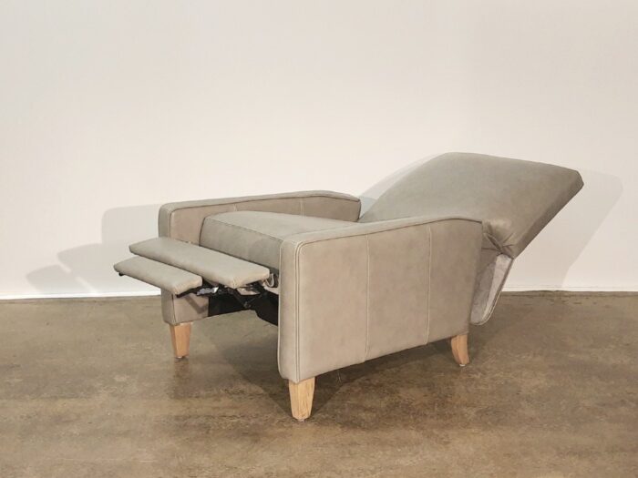 Linus Push Back Leather Recliner - Visa Grey Leather - Image 4