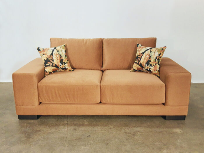 Polo Condo Sofa - Ennis Arlo 84 Nutmeg