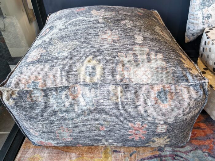 Accent Big Pouf - Eastern Pattern