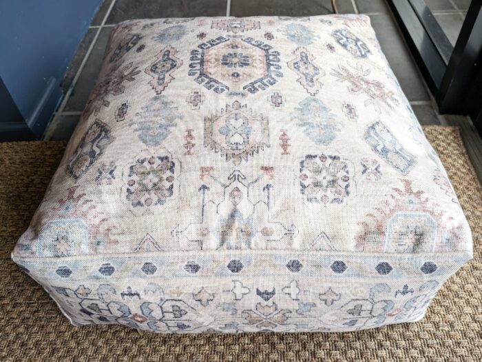 Pouf - Accent Eastern Pattern