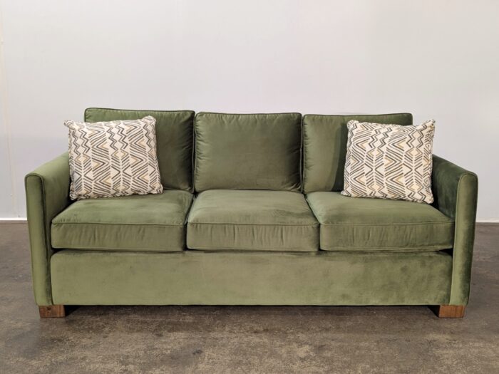 Zeta Sofa – Mythic Olive