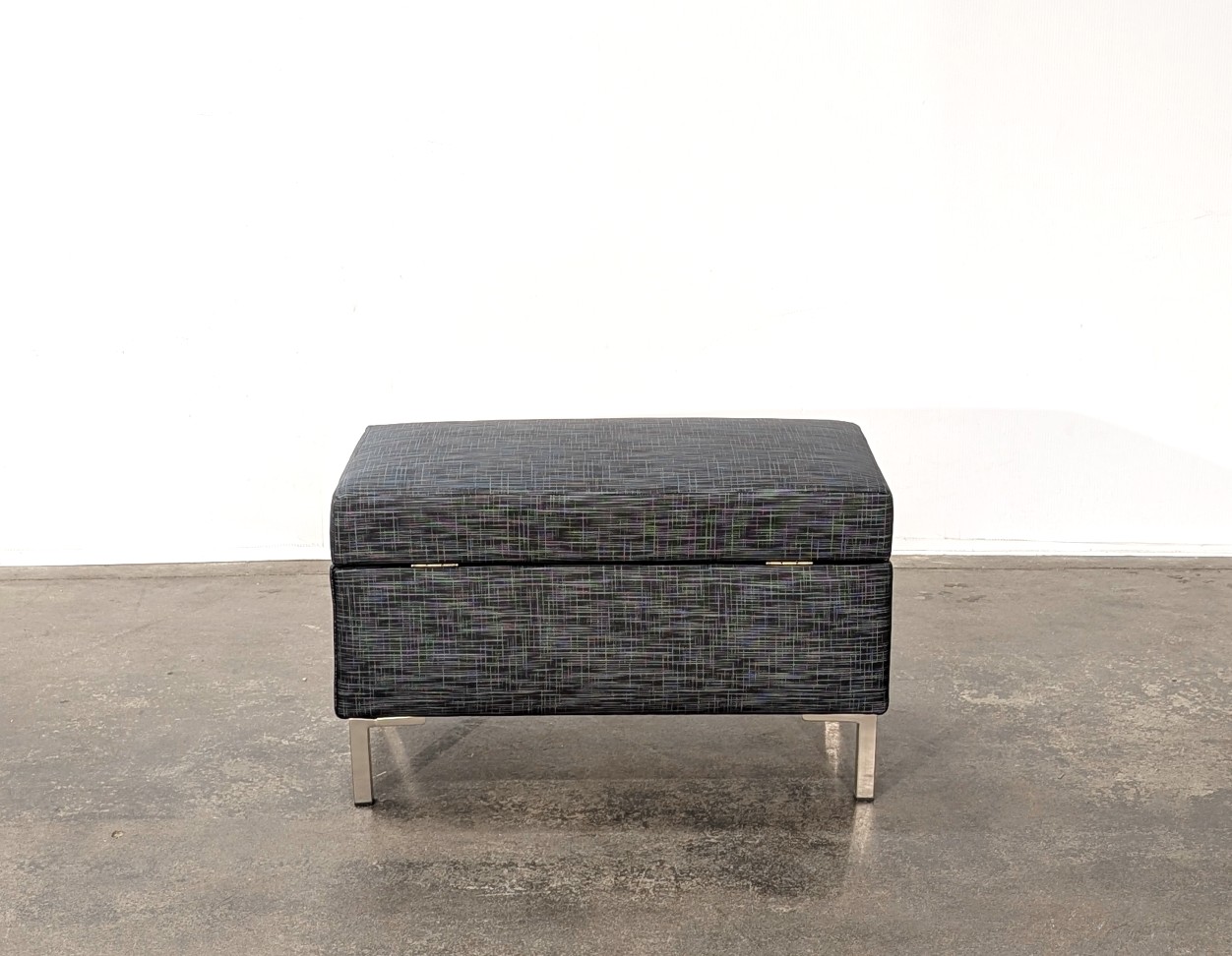 Custom Storage Rectangular Ottoman - Elite Tupelo Vinyl - Image 4