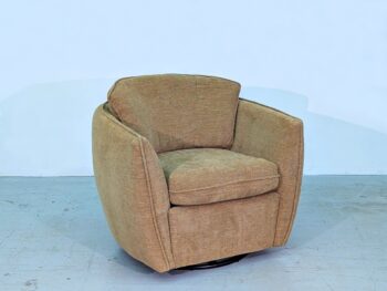 Tony Swivel Chair - Paso Hazelnut